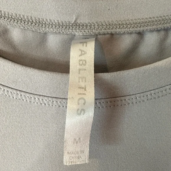Fabletics Gray Long Sleeve Active Yoga Workout Top - Picture 2 of 6